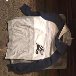 American Eagle sweatshirt